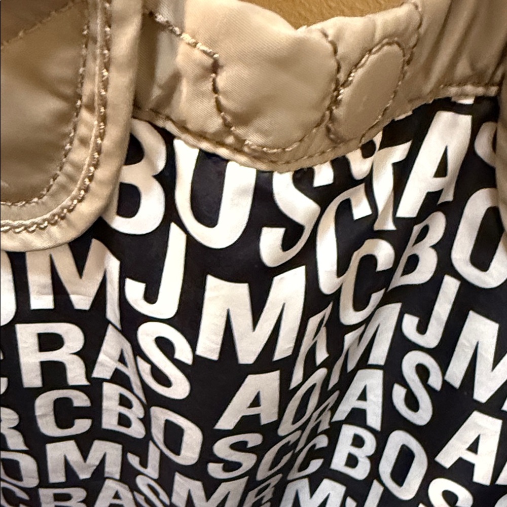 Marc Jacobs Quilted Gray Tote Bag - Picture 9 of 10